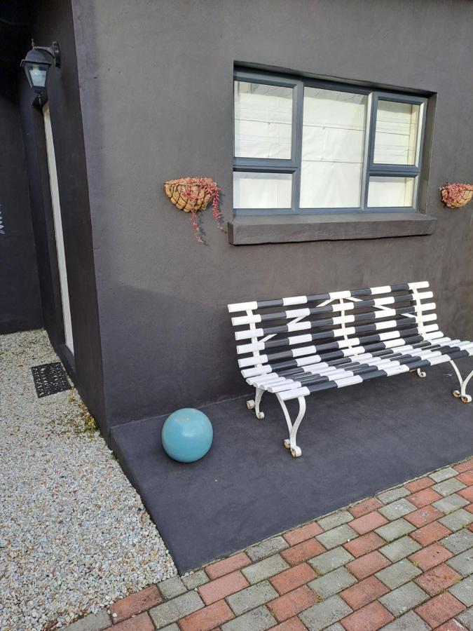 Milky Way Hotel Hermanus Exterior foto